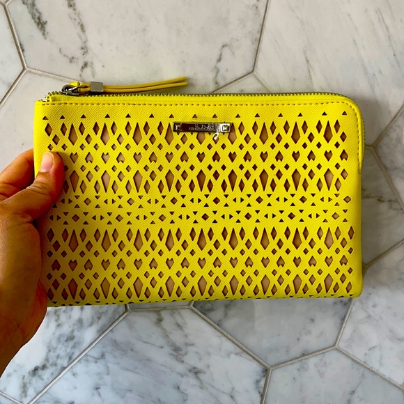 Stella & Dot Handbags - Brand New Stella & Dot Double Clutch in Citrine Yellow